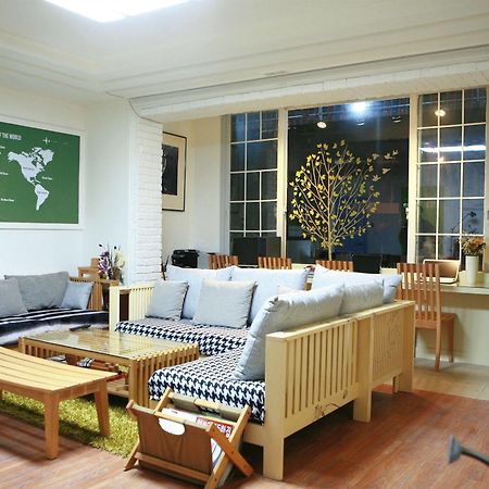 Guesthouse Mate Пусан Екстер'єр фото