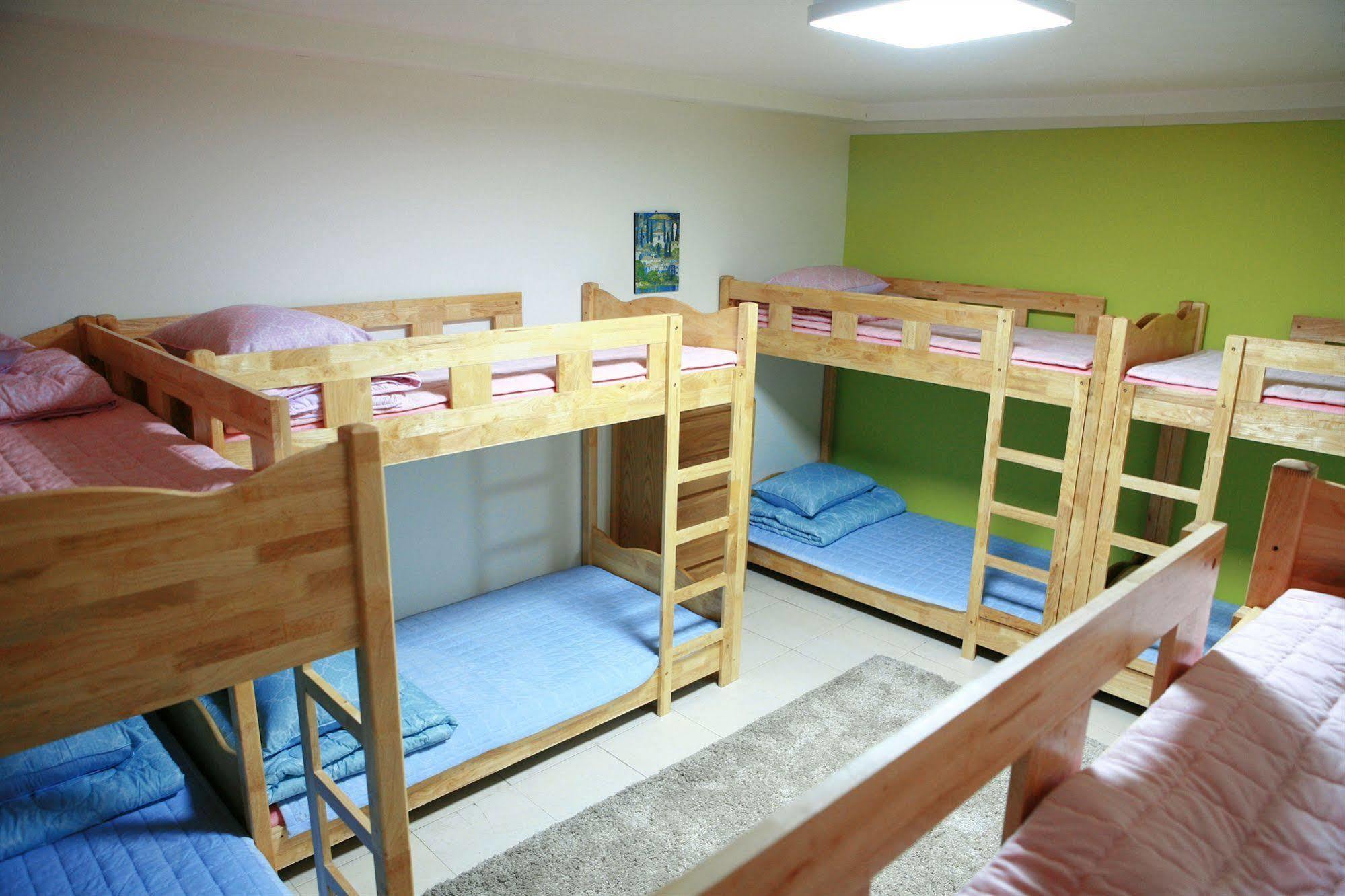 Guesthouse Mate Пусан Екстер'єр фото